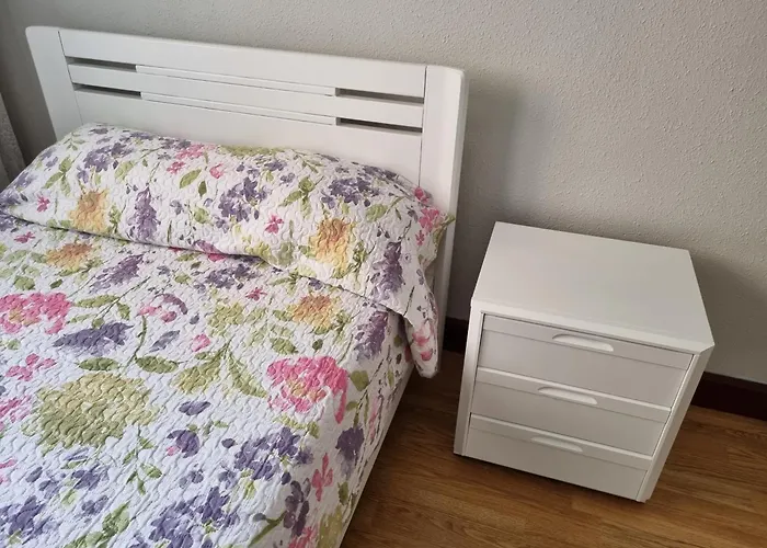 Apartamento Grande Con Posibilidad De Garage Con 2 Banos Y 2 Terrazas